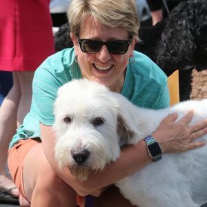 Meet your Posher, Linda